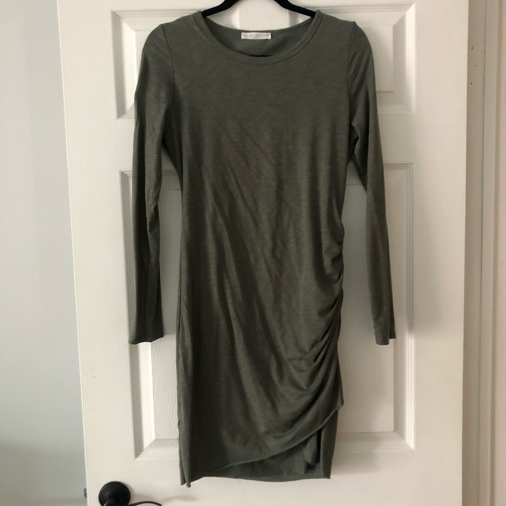 VICI - Wasahi + Mint // Green Dress